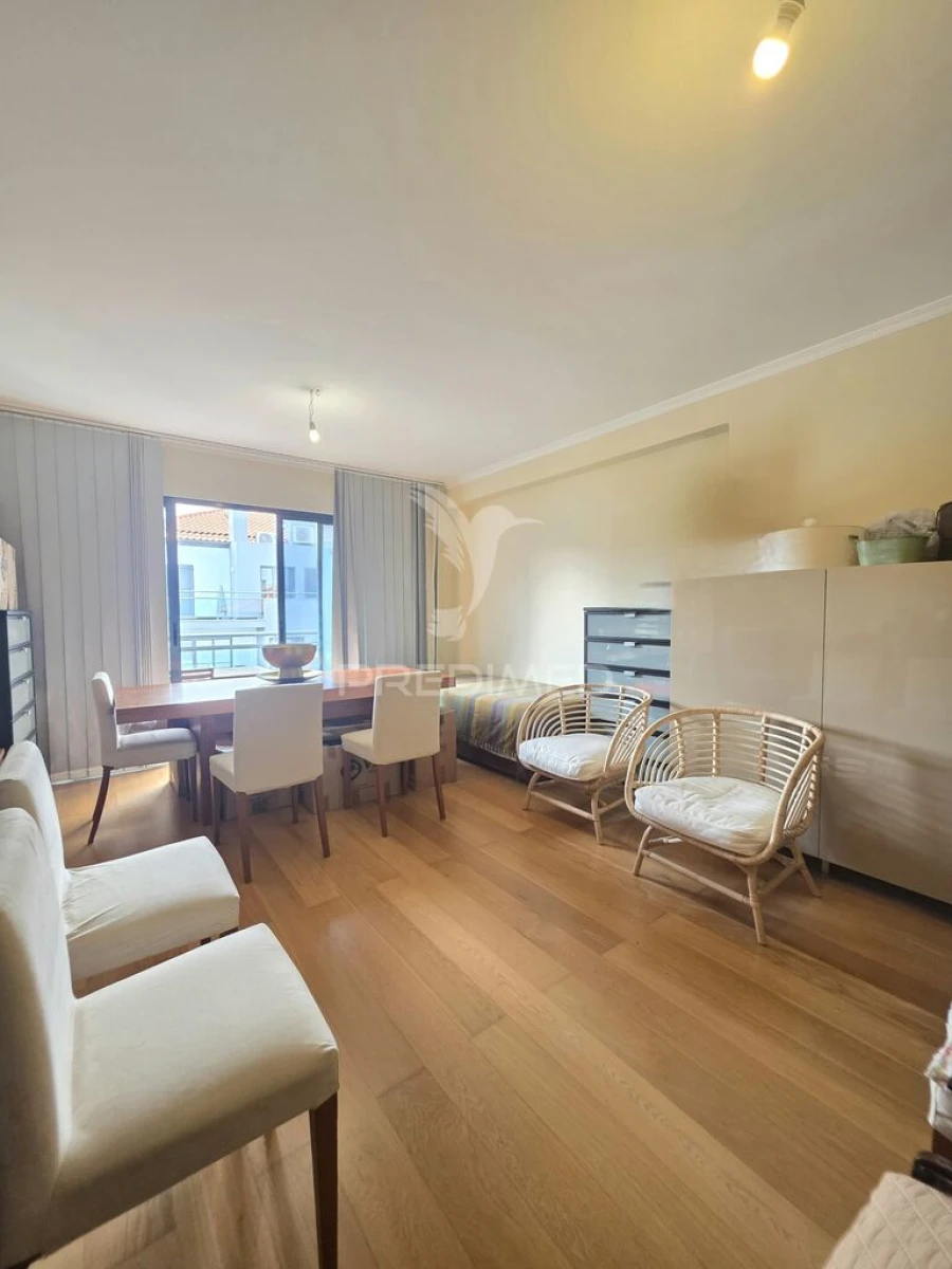 Apartamento T1 para Venda em São Martinho Foto 2