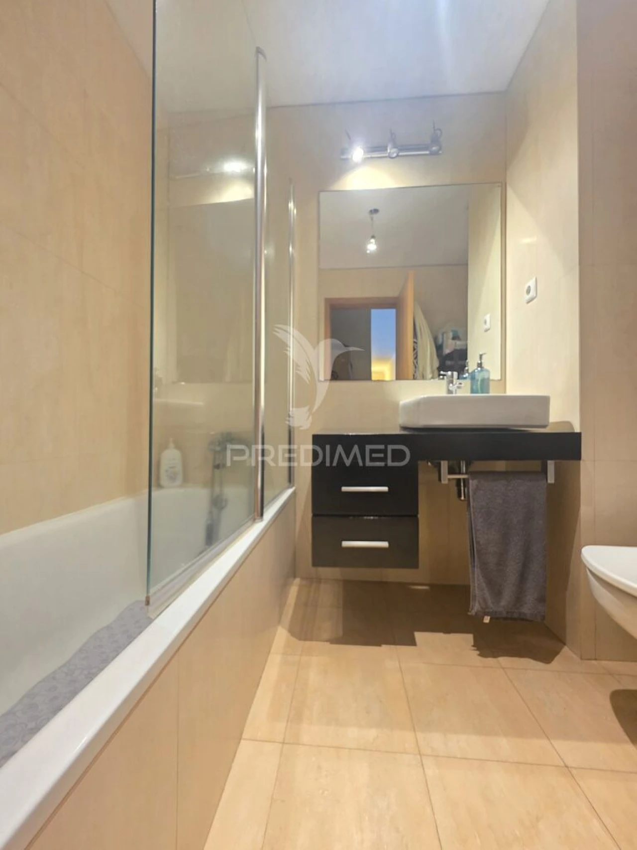 Apartamento T1 para Venda em São Martinho Foto 11