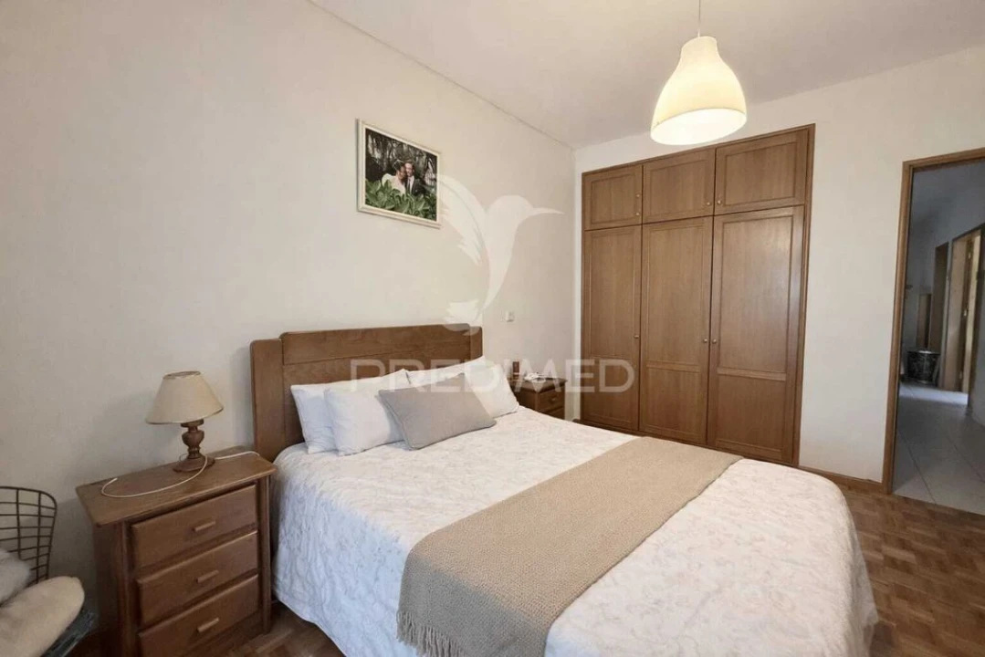 Apartamento T2 para Venda em Gulpilhares e Valadares Foto 3