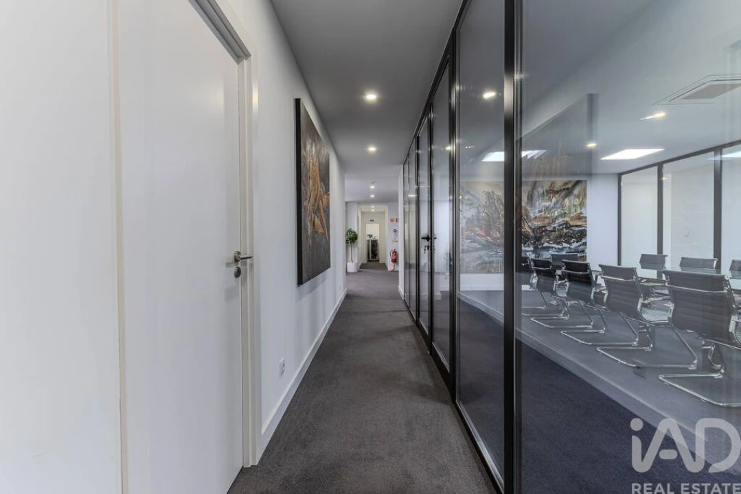 Escritório para Venda em Santo António Foto 4