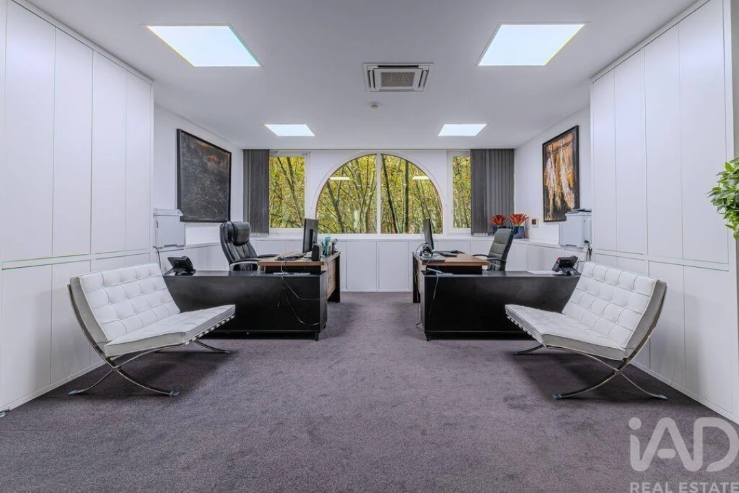 Escritório para Venda em Santo António Foto 1