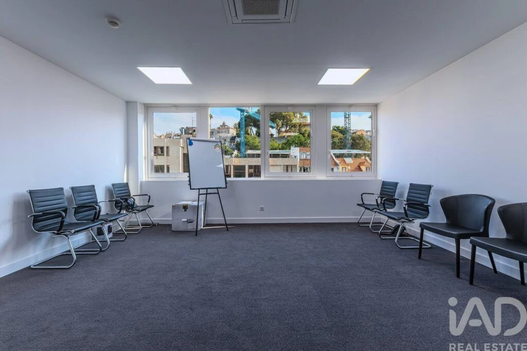 Escritório para Venda em Santo António Foto 16