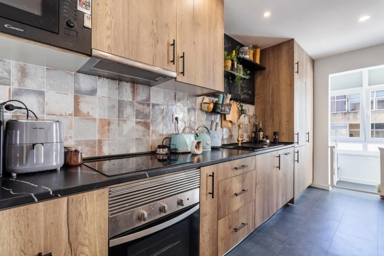 Apartamento T1 para Venda em Alfragide Foto 8