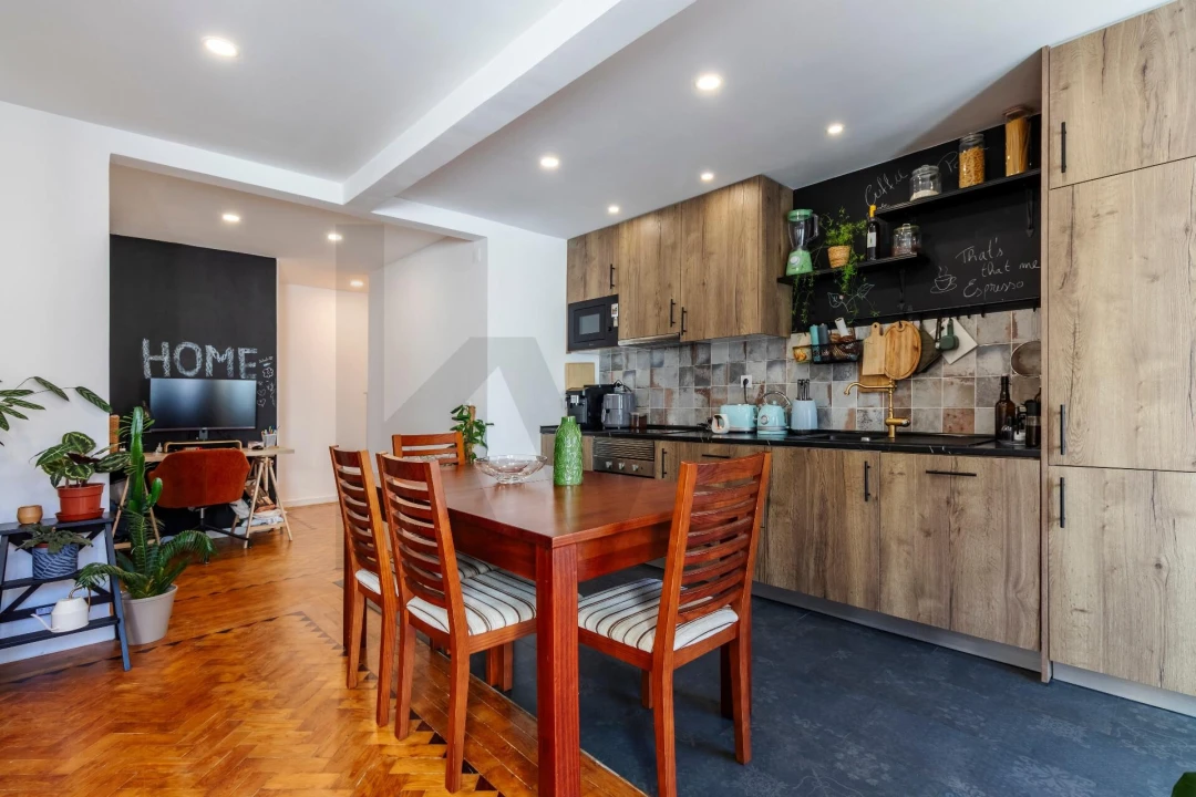 Apartamento T1 para Venda em Alfragide Foto 5