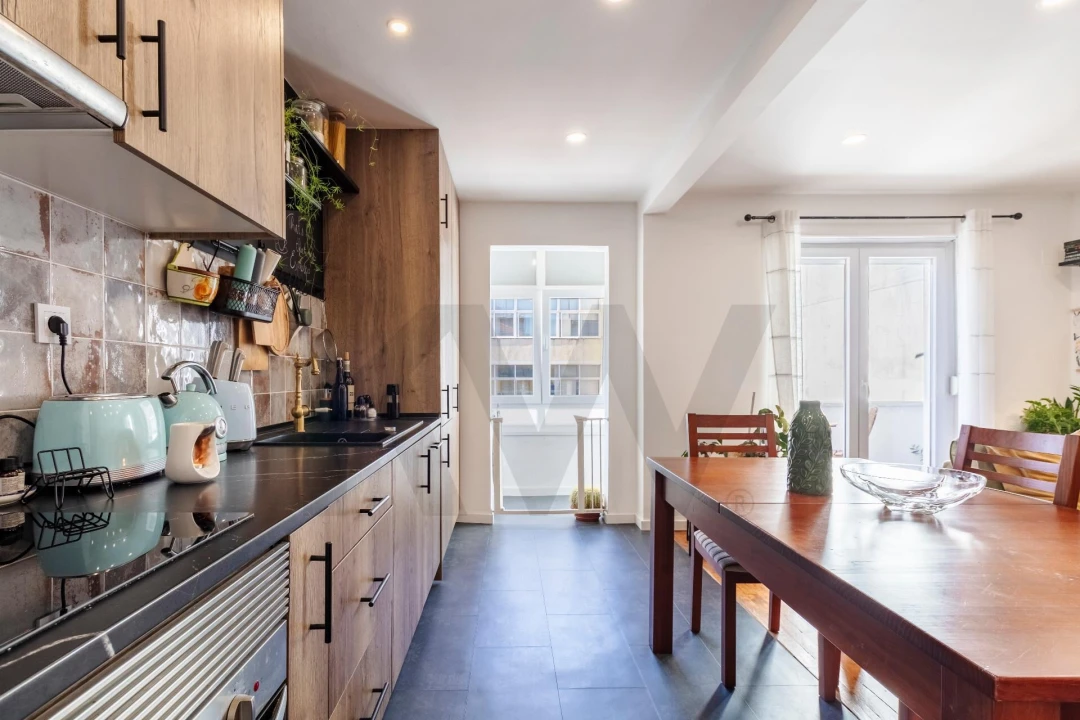 Apartamento T1 para Venda em Alfragide Foto 9