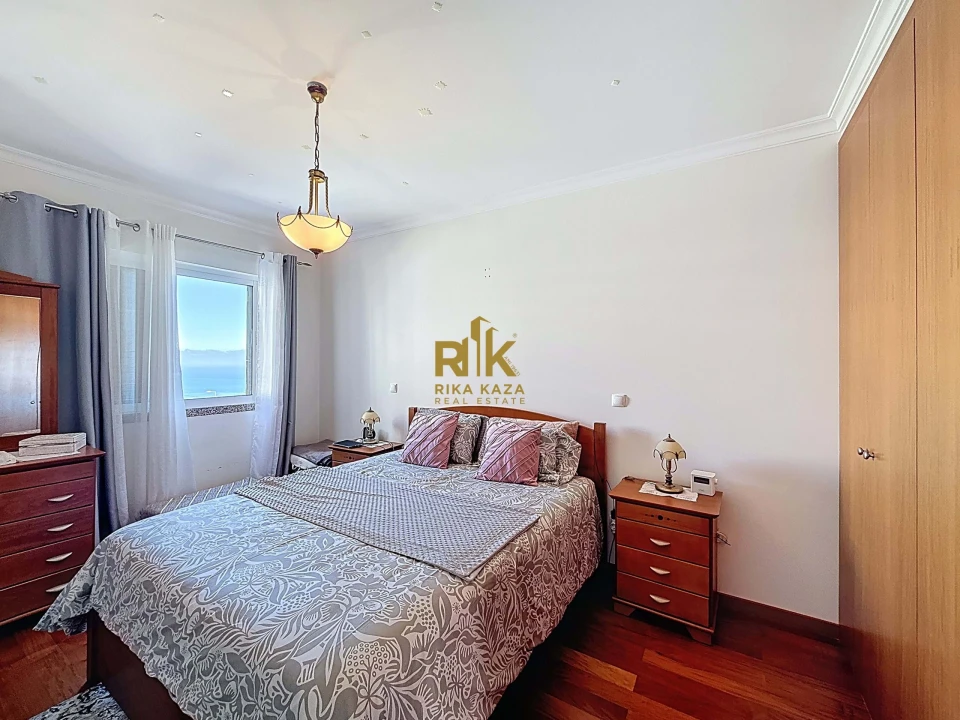 Apartamento T2 para Venda em Caniço Foto 4