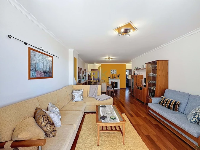 Apartamento T2 para Venda em Caniço Foto 21