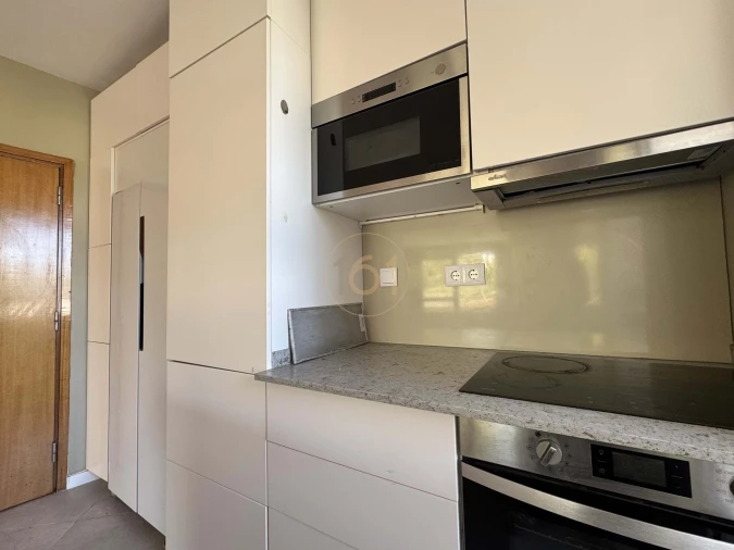 Apartamento T3 para Venda em Aldoar, Foz do Douro e Nevogilde Foto 12