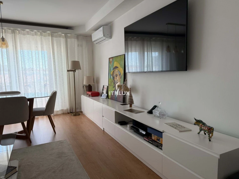 Apartamento T3 para Venda em Algés, Linda-A-Velha e Cruz Quebrada-Dafundo Foto 6