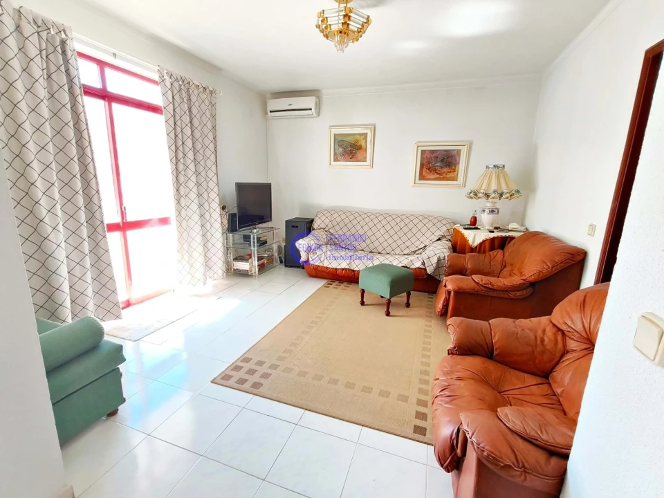 Apartamento T2 para Venda em Armação de Pera Foto 2