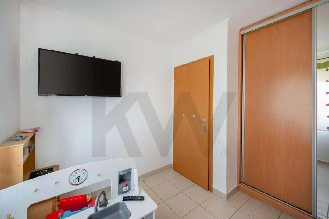 Apartamento T3 para Venda em Portimão Foto 16