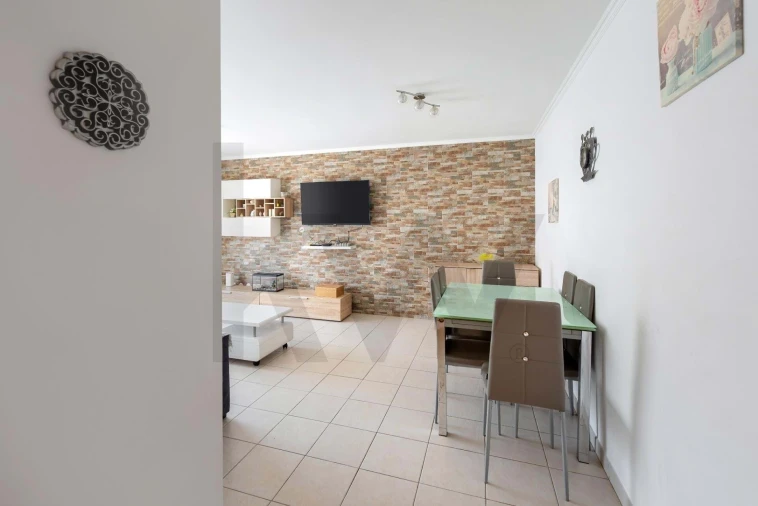 Apartamento T3 para Venda em Portimão Foto 4