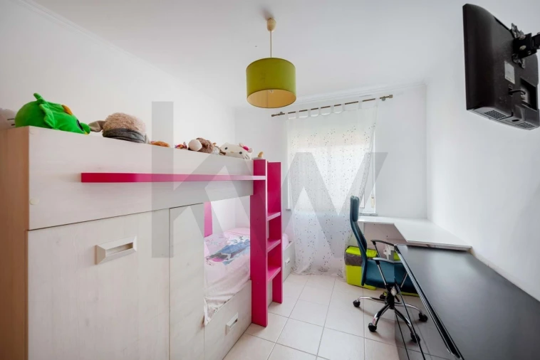 Apartamento T3 para Venda em Portimão Foto 18