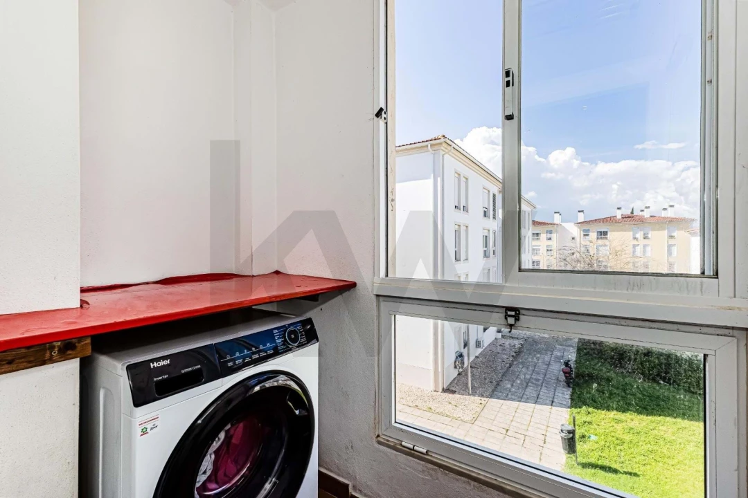 Apartamento T3 para Venda em Portimão Foto 5