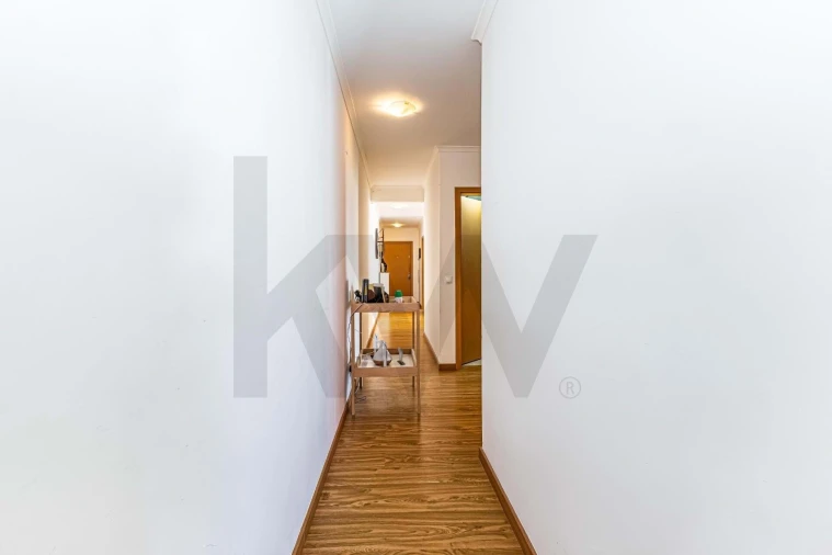 Apartamento T3 para Venda em Portimão Foto 15