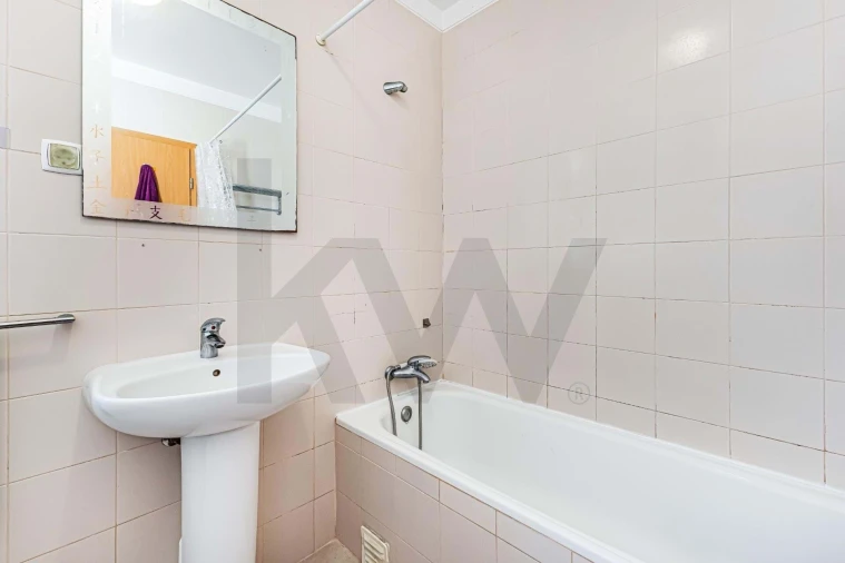 Apartamento T3 para Venda em Portimão Foto 19