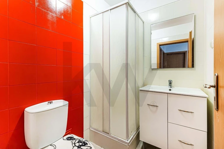 Apartamento T3 para Venda em Portimão Foto 12