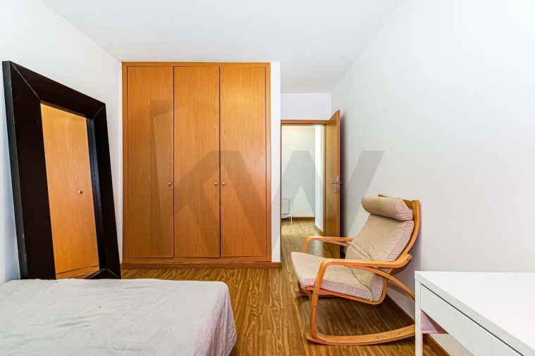 Apartamento T3 para Venda em Portimão Foto 17