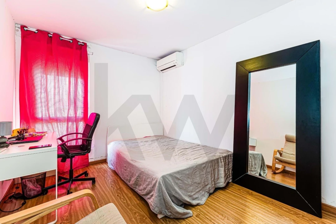 Apartamento T3 para Venda em Portimão Foto 16