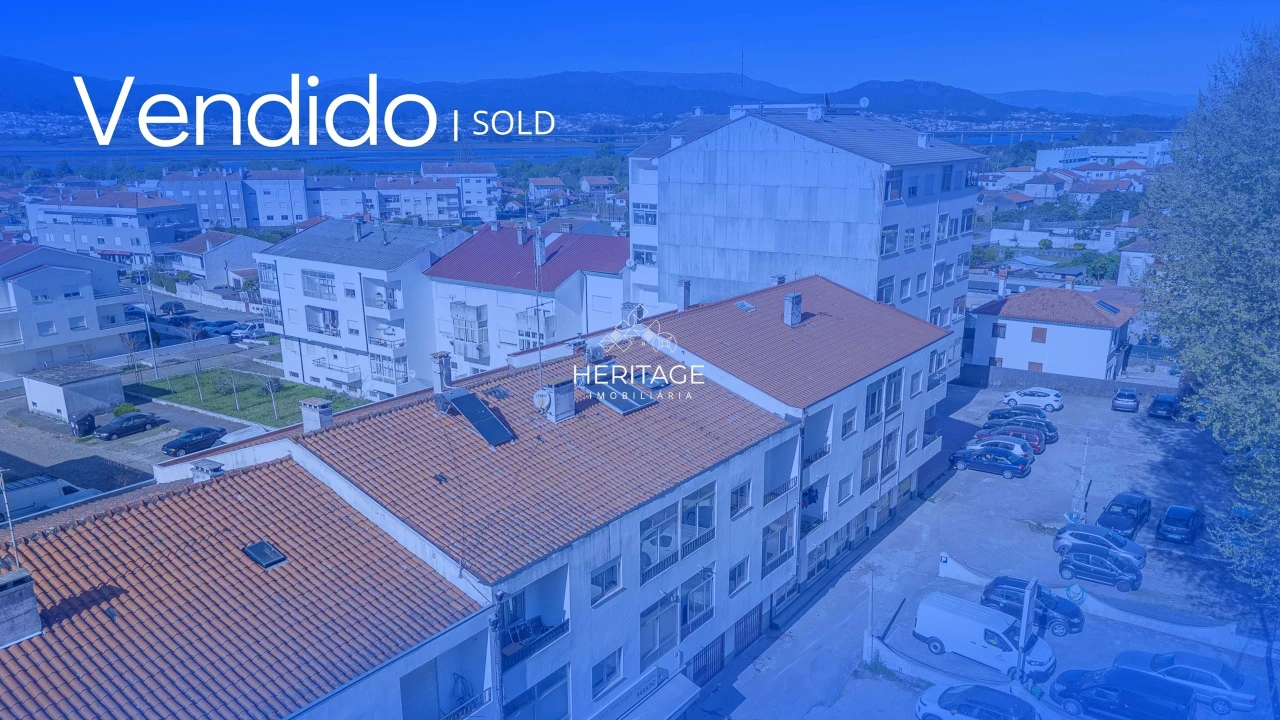 Apartamento T1 para Venda em Darque Foto 1