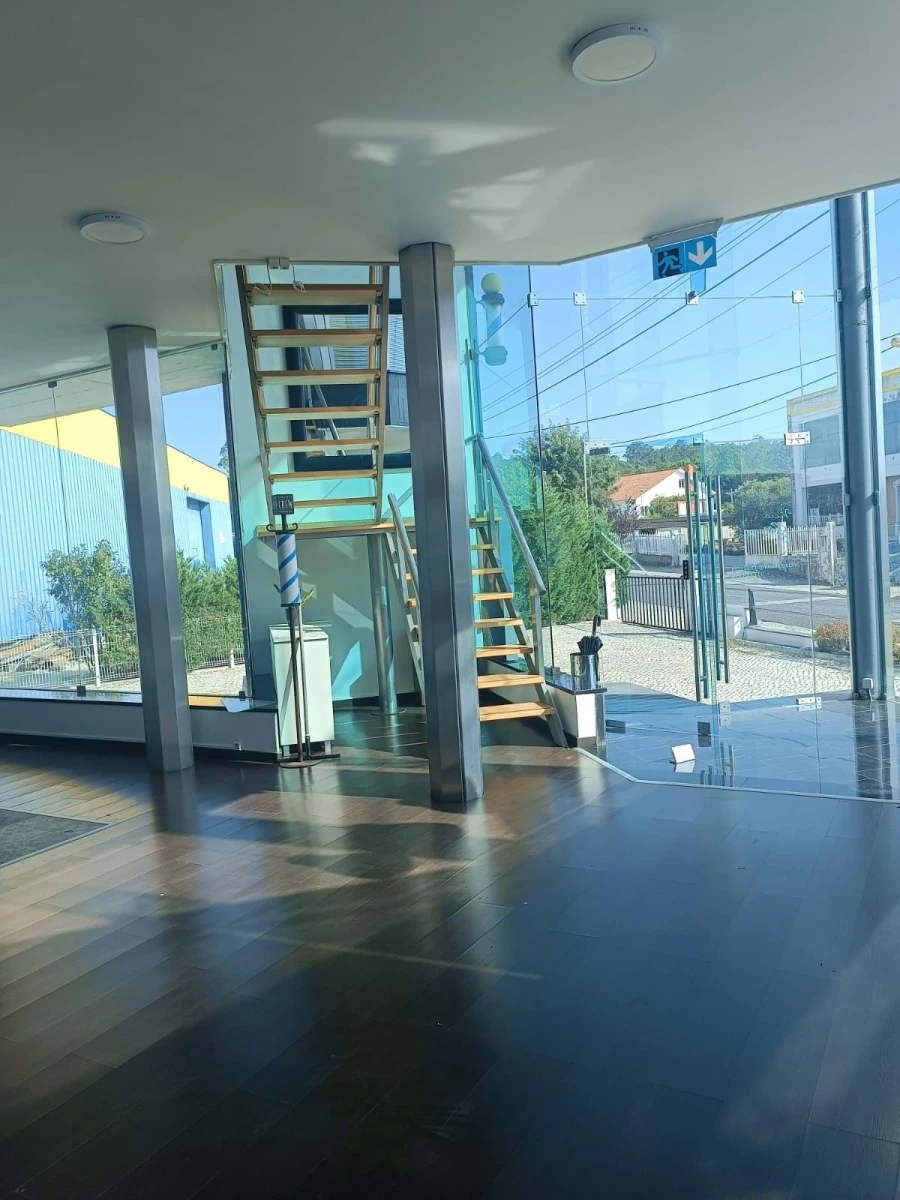 Negócio para Venda em Juncal Foto 45