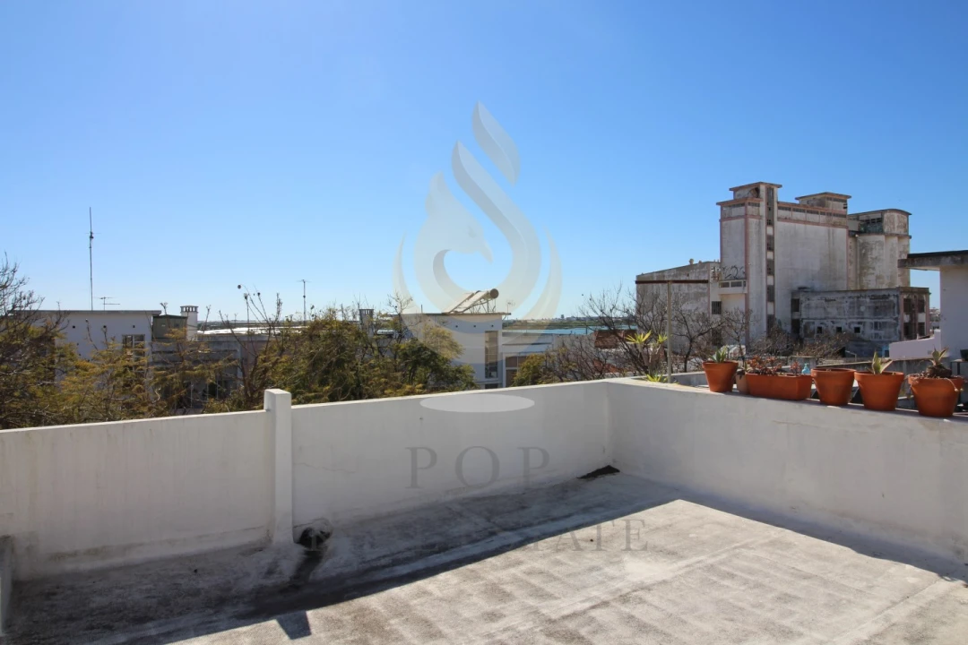 Apartamento T2 para Venda em Faro (Sé e São Pedro) Foto 8