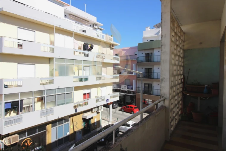 Apartamento T2 para Venda em Faro (Sé e São Pedro) Foto 7