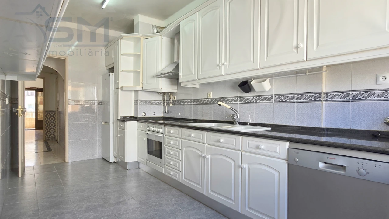 Apartamento T2 para Venda em Oeiras e São Julião da Barra, Paço de Arcos e Caxias Foto 21