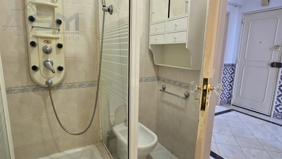 Apartamento T2 para Venda em Oeiras e São Julião da Barra, Paço de Arcos e Caxias Foto 9