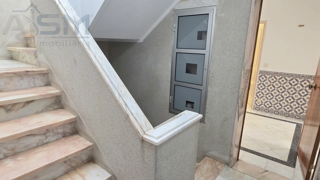 Apartamento T2 para Venda em Oeiras e São Julião da Barra, Paço de Arcos e Caxias Foto 24