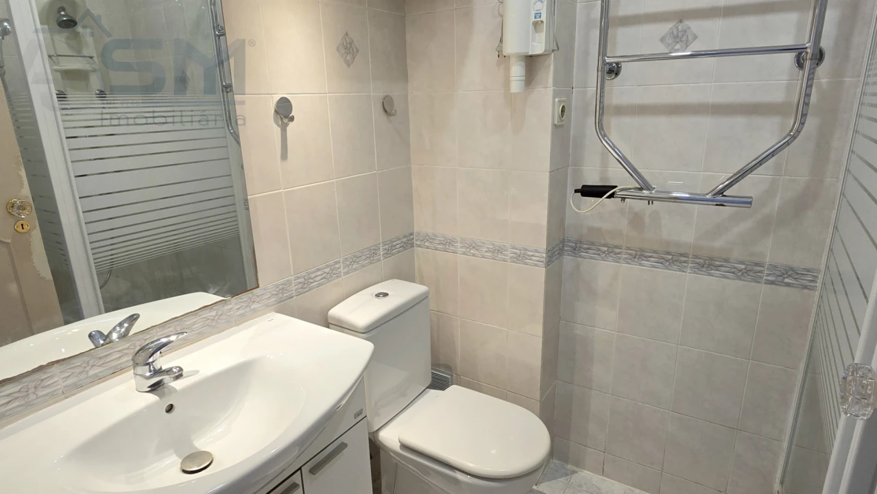 Apartamento T2 para Venda em Oeiras e São Julião da Barra, Paço de Arcos e Caxias Foto 8