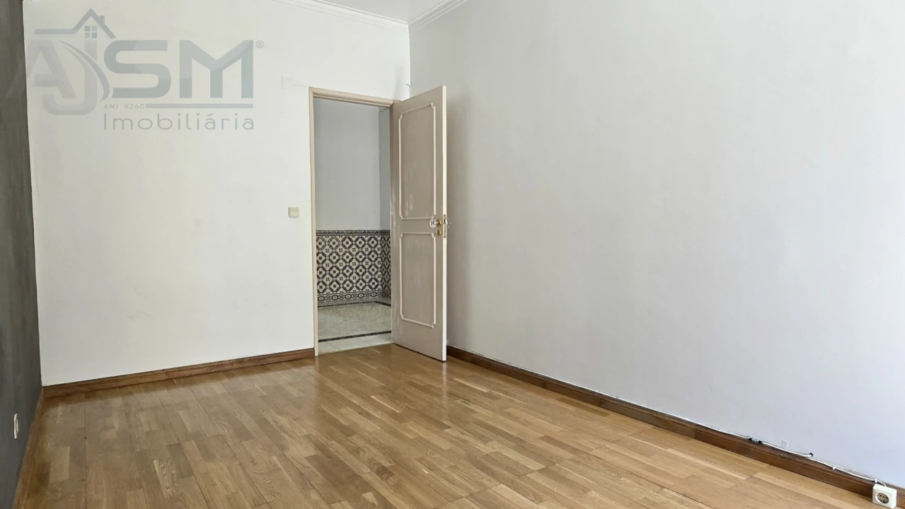 Apartamento T2 para Venda em Oeiras e São Julião da Barra, Paço de Arcos e Caxias Foto 6