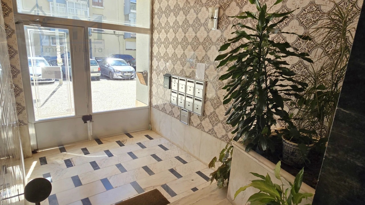 Apartamento T2 para Venda em Oeiras e São Julião da Barra, Paço de Arcos e Caxias Foto 25