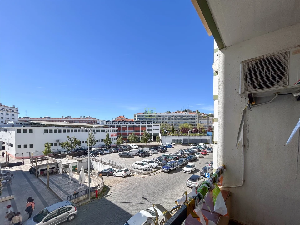 Apartamento T2 para Arrendamento em Castelo Branco Foto 17