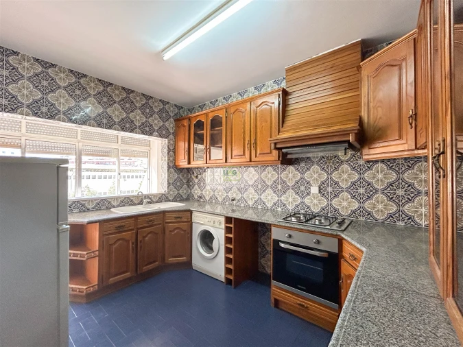 Apartamento T2 para Arrendamento em Castelo Branco Foto 6