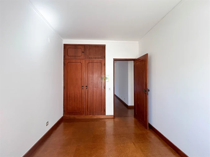 Apartamento T2 para Arrendamento em Castelo Branco Foto 23