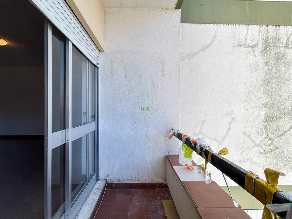 Apartamento T2 para Arrendamento em Castelo Branco Foto 19