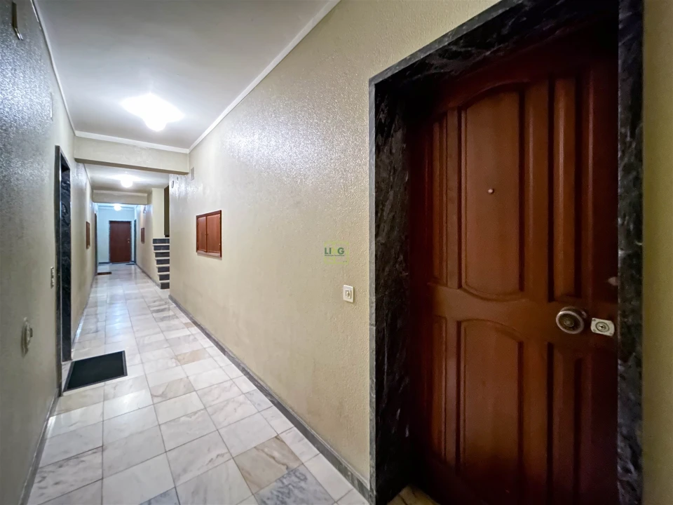 Apartamento T2 para Arrendamento em Castelo Branco Foto 31