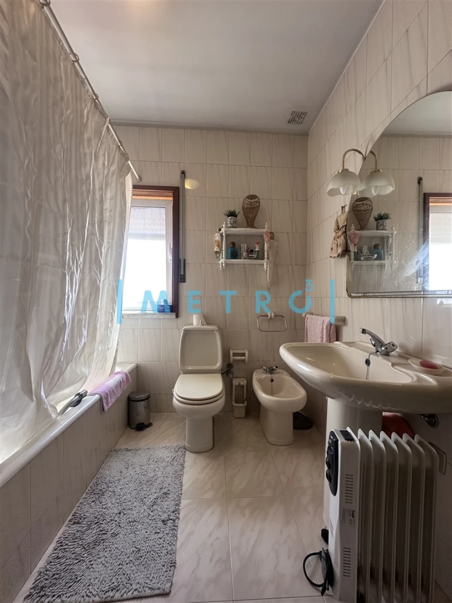 Moradia T3 para Venda em São Mamede de Infesta e Senhora da Hora Foto 13