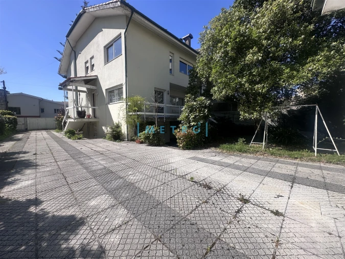 Moradia T3 para Venda em São Mamede de Infesta e Senhora da Hora Foto 1