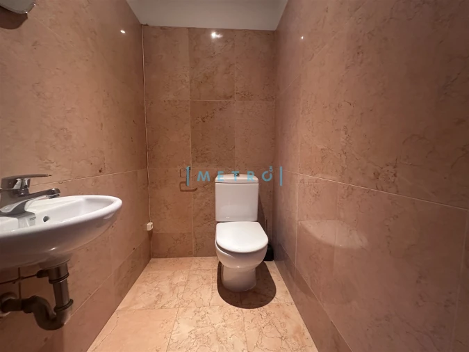 Apartamento T3 para Arrendamento em Aldoar, Foz do Douro e Nevogilde Foto 11