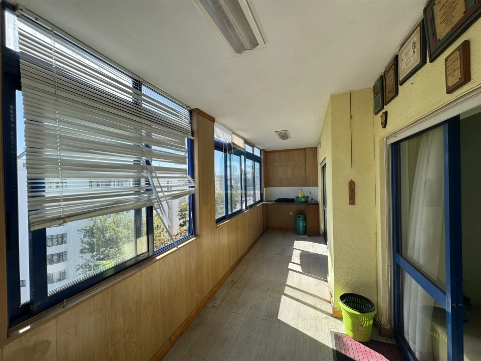 Apartamento T2 para Venda em Quarteira Foto 15