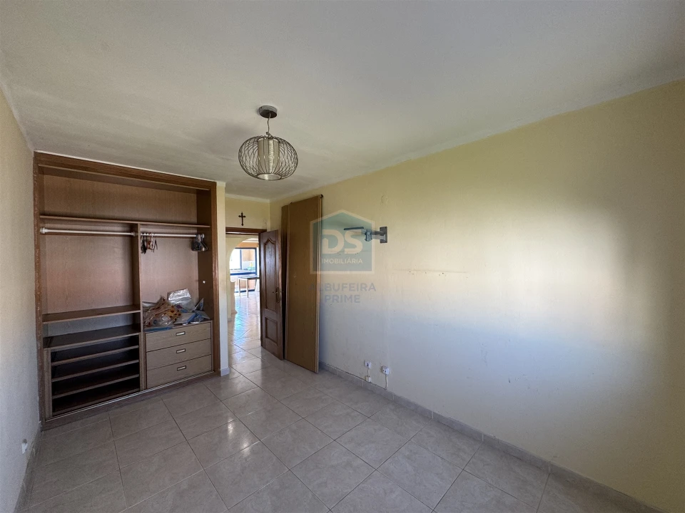 Apartamento T2 para Venda em Quarteira Foto 20