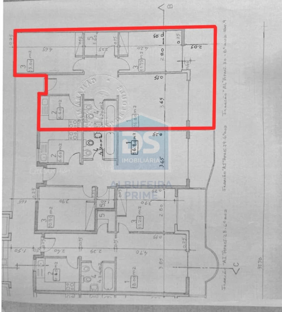Apartamento T2 para Venda em Quarteira Foto 31
