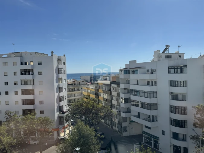 Apartamento T2 para Venda em Quarteira Foto 17