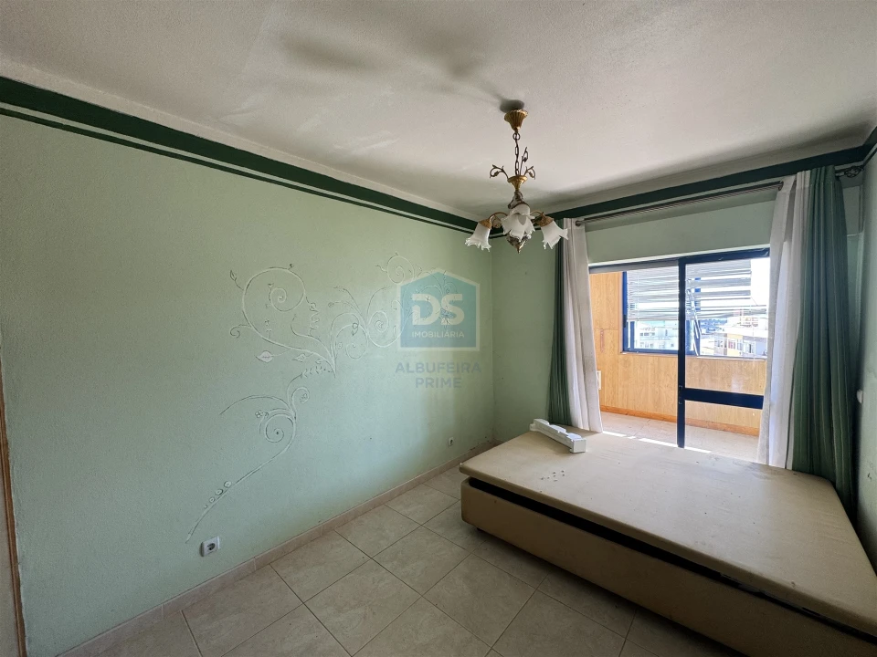 Apartamento T2 para Venda em Quarteira Foto 21