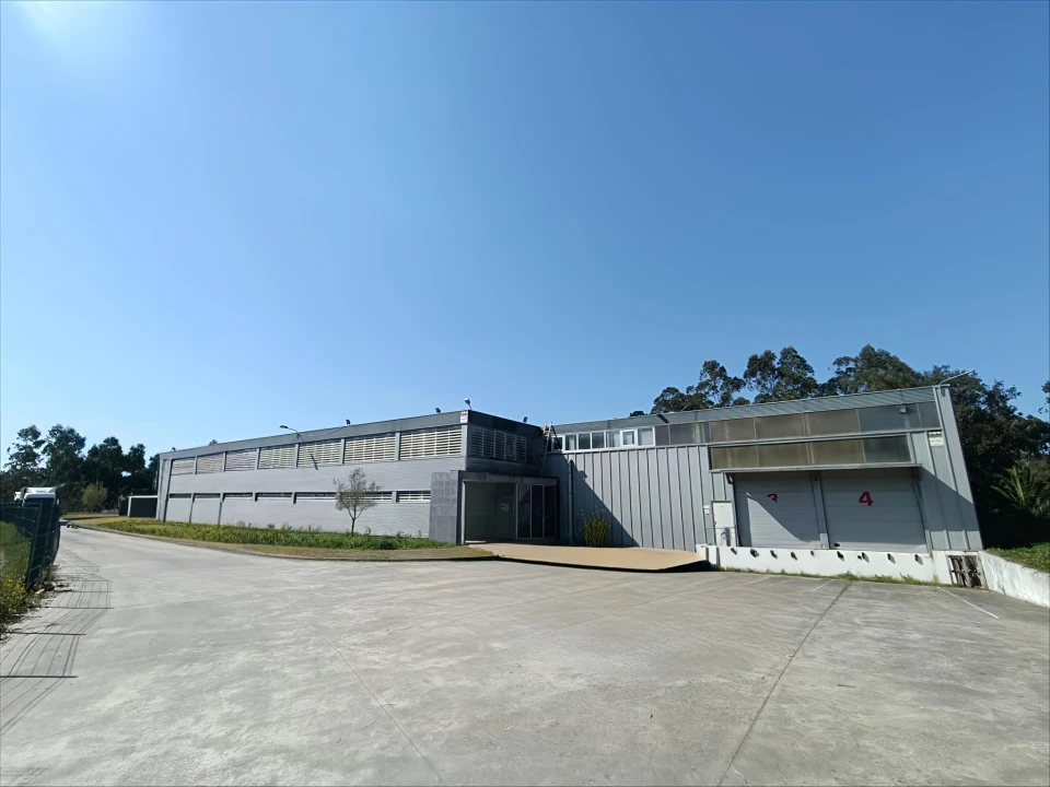 Armazém para Venda em Malta e Canidelo Foto 3