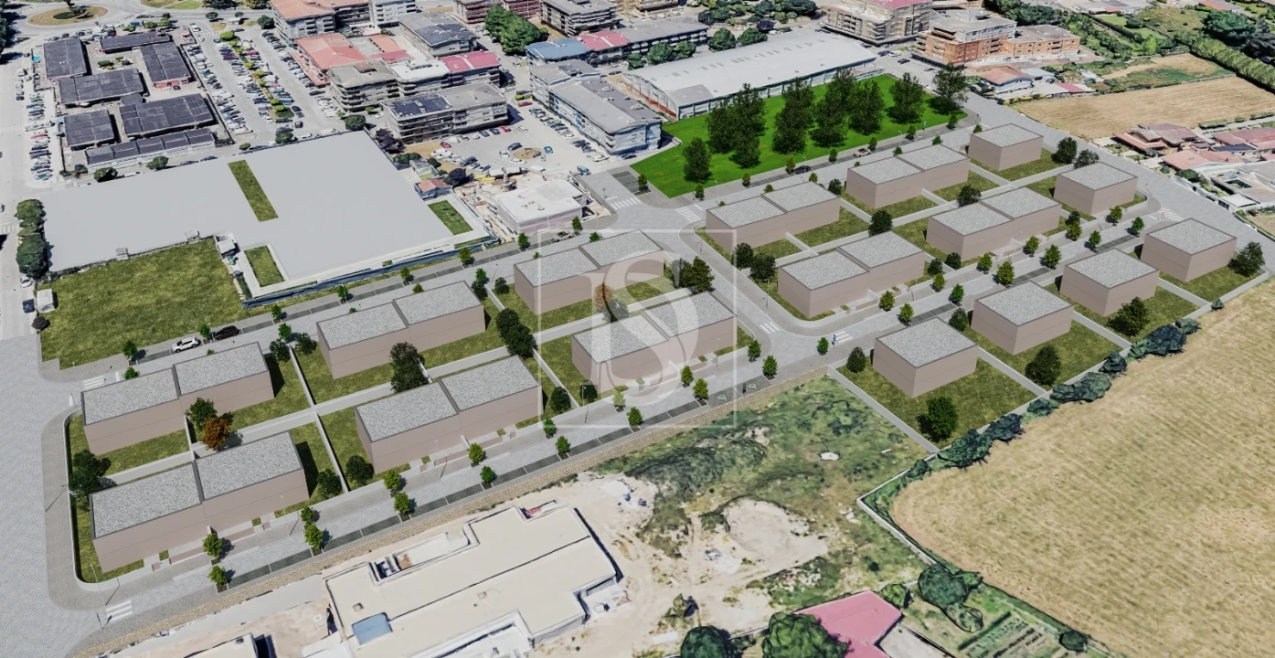 Terreno para Venda em Castêlo da Maia Foto 13