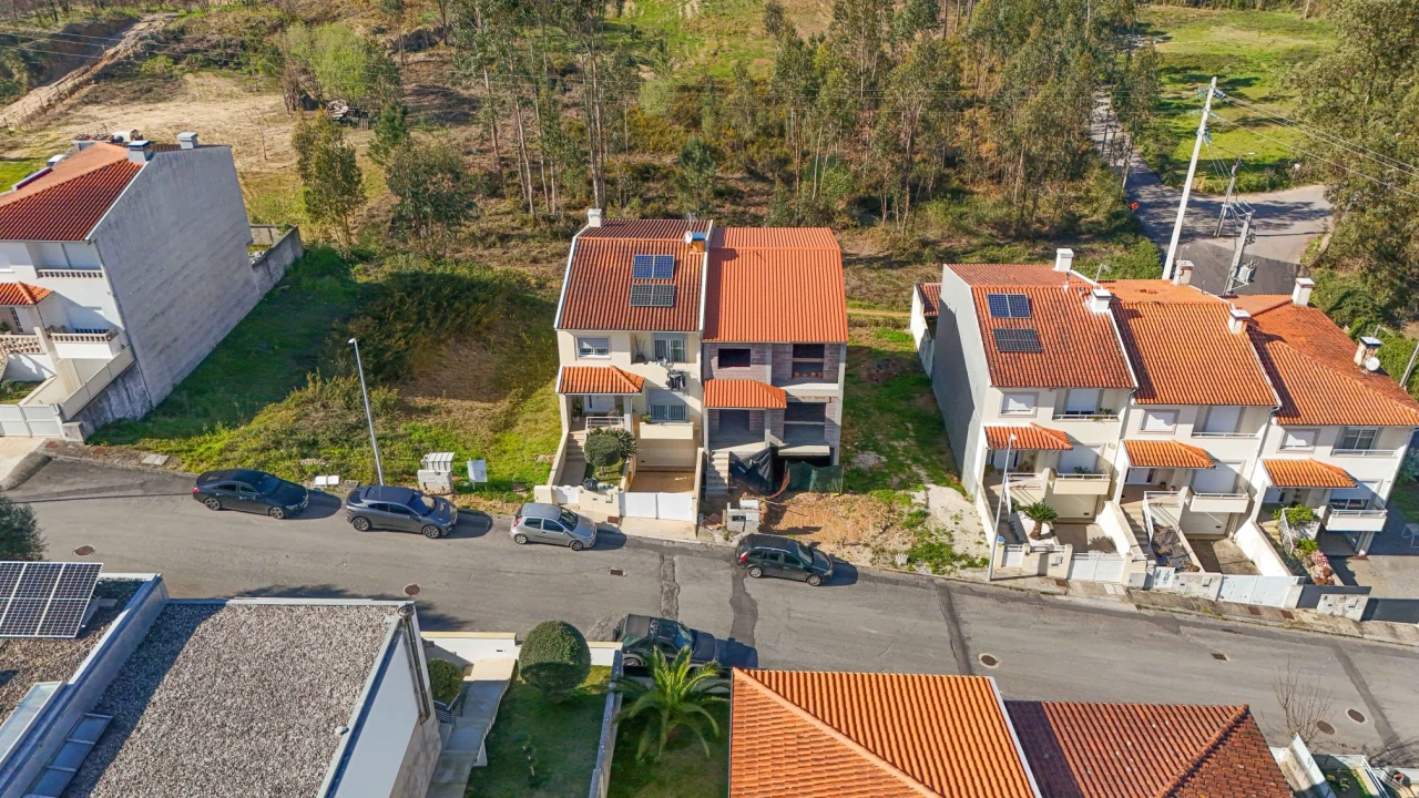 Moradia T3 para Venda em Cabanelas Foto 10