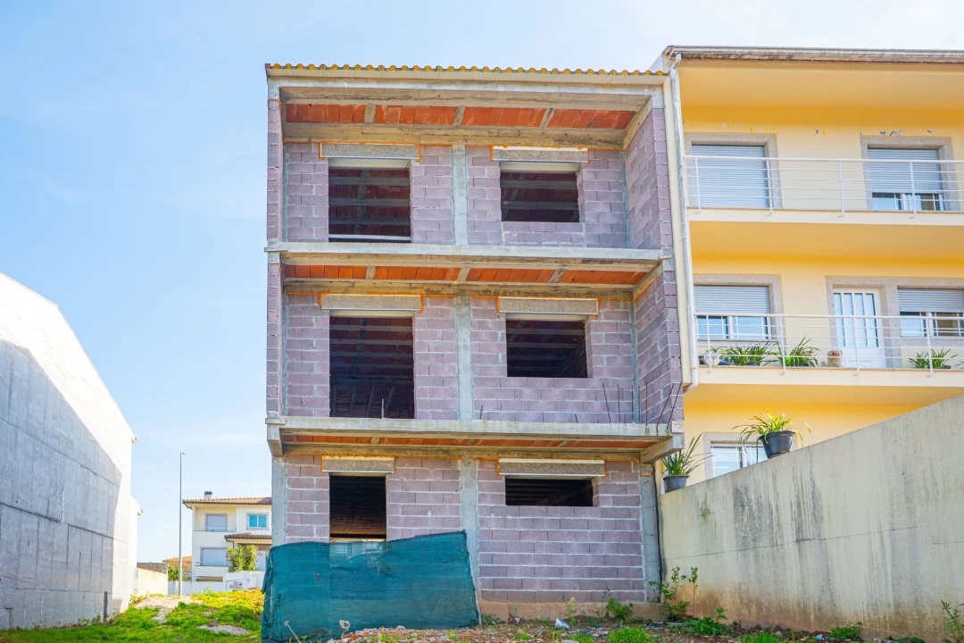 Moradia T3 para Venda em Cabanelas Foto 33